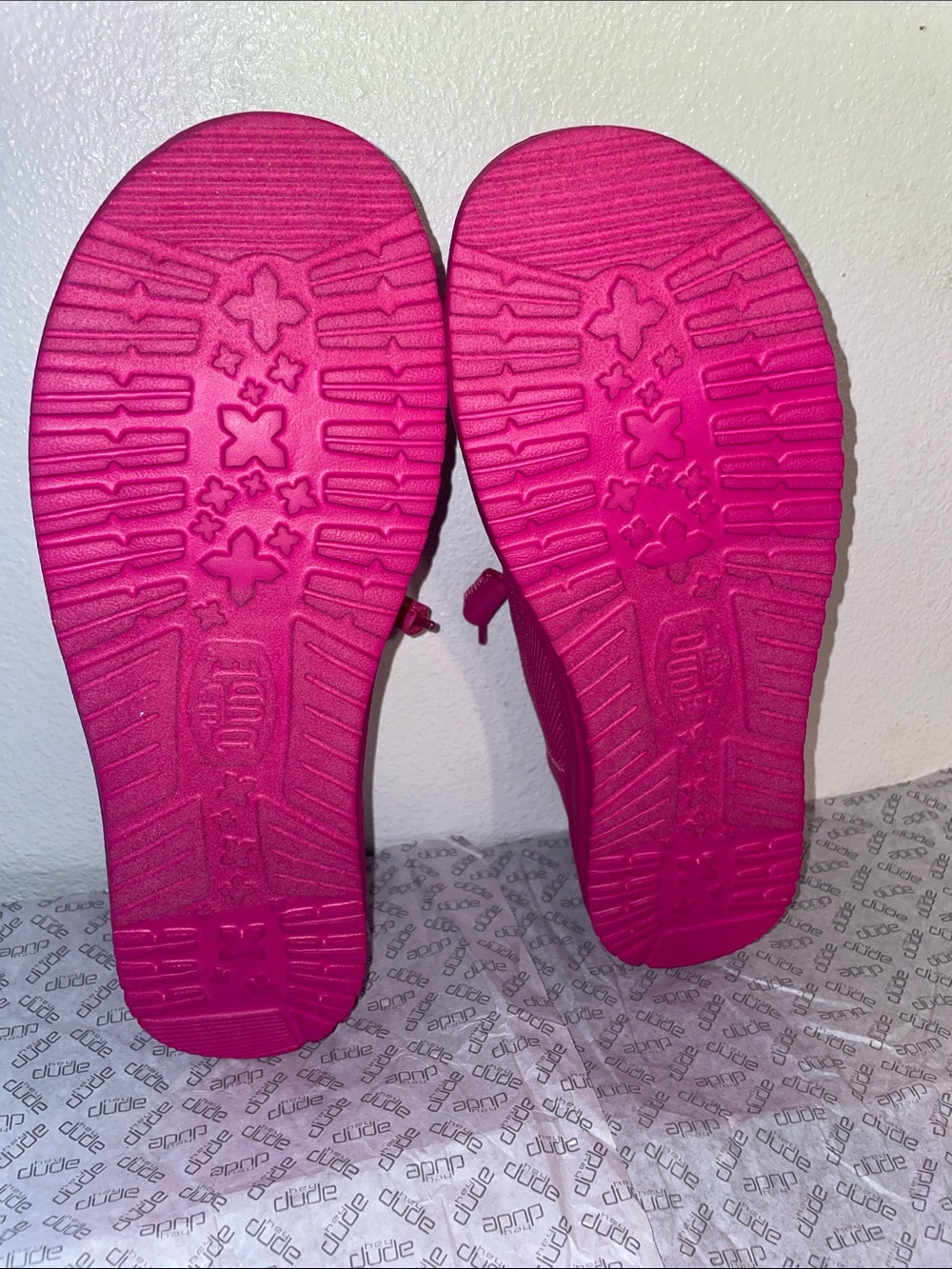 Hey Dude Wendy Funk Mono Fuchsia Pink - Picture 5 of 12